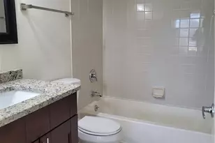 190 Santa Clara Dr, Naples, FL 34104 - Photo 6