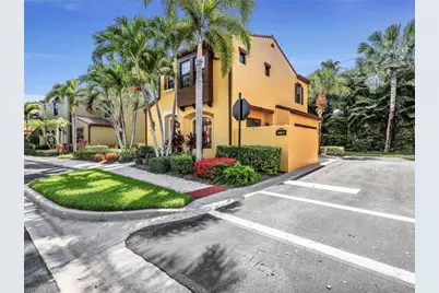 9012 Alturas St #2601, Naples, FL 34113 - Photo 2