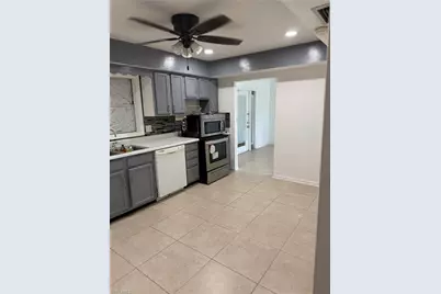 2496 42nd St SW, Naples, FL 34116 - Photo 2
