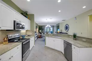 4864 Hampshire Ct, Naples, FL 34112 - Photo 8