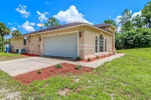 4365 22nd Ave SE, Naples, FL 34117 - Photo 4