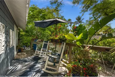 105 W Hilo St, Naples, FL 34113 - Photo 20