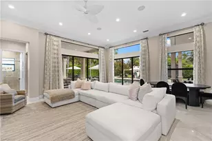 3999 Bering Ct, Naples, FL 34119 - Photo 12