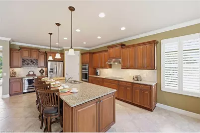 8562 Veronawalk Cir, Naples, FL 34114 - Photo 16