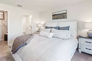 908 NE 18th Terrace, Cape Coral, FL 33909 - Photo 12