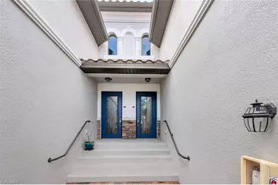 9485 Casoria Ct #202, Naples, FL 34113 - Photo 2