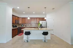 9215 Shadow Oak Ln, Naples, FL 34120 - Photo 4