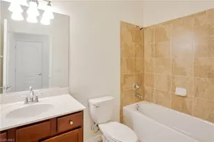 9215 Shadow Oak Ln, Naples, FL 34120 - Photo 22