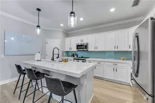 4331 Raffia Palm Cir, Naples, FL 34119 - Photo 4