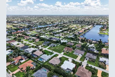 5235 SW 27th Pl, Cape Coral, FL 33914 - Photo 14