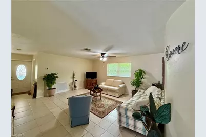 1066 Highlands Dr, Naples, FL 34103 - Photo 6