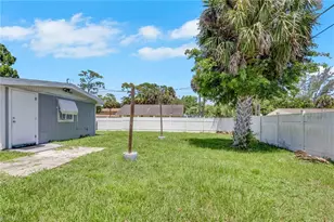 11360 Hunting Rd, Bonita Springs, FL 34135 - Photo 14