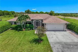 3857 39th Ave NE, Naples, FL 34120 - Photo 2