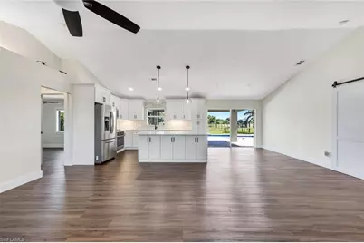 3857 39th Ave NE, Naples, FL 34120 - Photo 8