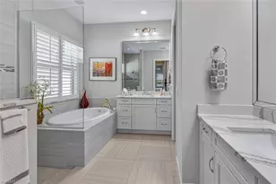 6387 Warwick Ave, Naples, FL 34113 - Photo 14