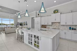 6387 Warwick Ave, Naples, FL 34113 - Photo 8