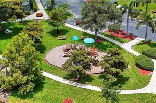 15289 Laguna Hills Dr, Fort Myers, FL 33908 - Photo 44