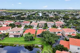 15289 Laguna Hills Dr, Fort Myers, FL 33908 - Photo 38