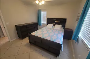 7731 Jewel Ln, Naples, FL 34109 - Photo 18