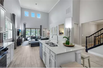 7209 Wilton Dr, Naples, FL 34109 - Photo 14