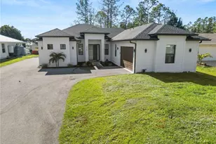 2740 35th Ave NE, Naples, FL 34120 - Photo 10