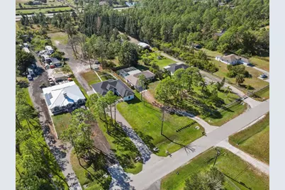 2740 35th Ave NE, Naples, FL 34120 - Photo 6