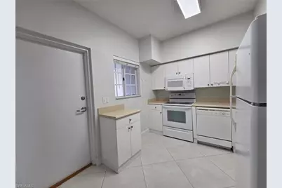8408 Bernwood Cove Loop #1710, Fort Myers, FL 33966 - Photo 4