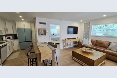 780 10th Ave S #1, Naples, FL 34102 - Photo 2