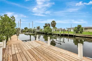 341 Duxbury Ave, Port Charlotte, FL 33952 - Photo 2