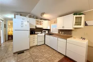 4591 Candlestick Ct E, Estero, FL 33928 - Photo 8