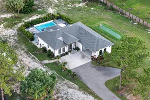 2885 41st Ave NE, Naples, FL 34120 - Photo 36