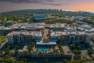9115 Strada Pl, Naples, FL 34108 - Photo 50