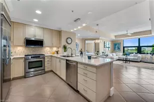 9115 Strada Pl, Naples, FL 34108 - Photo 8
