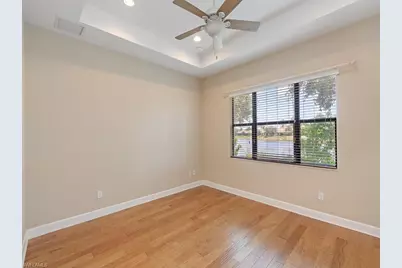 9442 Isla Bella Cir, Bonita Springs, FL 34135 - Photo 10