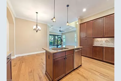 9442 Isla Bella Cir, Bonita Springs, FL 34135 - Photo 4