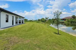 1321 NE 19th Terrace, Cape Coral, FL 33909 - Photo 4