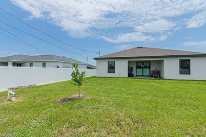 2902 NW 6th Ave, Cape Coral, FL 33993 - Photo 2