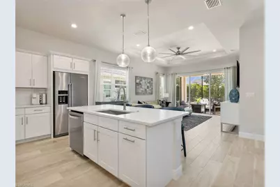 9040 Saint Lucia Dr, Naples, FL 34114 - Photo 4