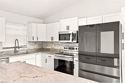 18500 Sarasota Rd, Fort Myers, FL 33967 - Photo 14