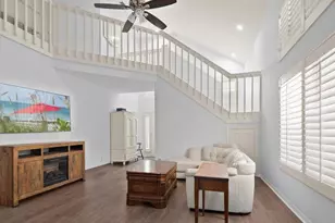 3570 Kent Dr, Naples, FL 34112 - Photo 4