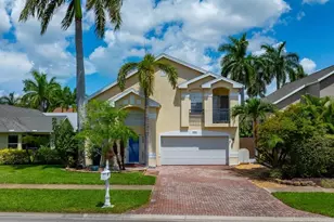 3570 Kent Dr, Naples, FL 34112 - Photo 1