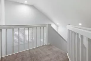 3570 Kent Dr, Naples, FL 34112 - Photo 12