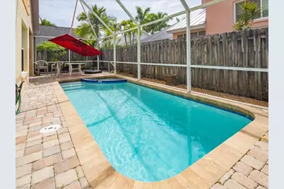 3570 Kent Dr, Naples, FL 34112 - Photo 2