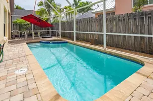 3570 Kent Dr, Naples, FL 34112 - Photo 2