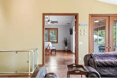 1680 Avion Pl, Naples, FL 34104 - Photo 12