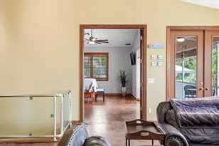 1680 Avion Pl, Naples, FL 34104 - Photo 12
