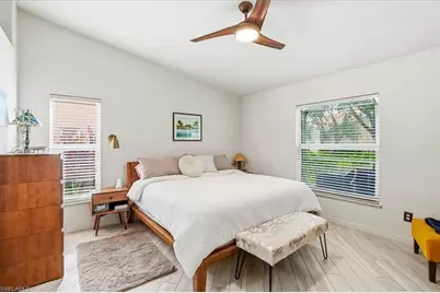 14915 Volterra Ct, Naples, FL 34120 - Photo 20