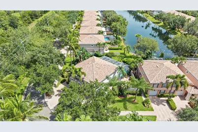 5513 Cove Cir #88, Naples, FL 34119 - Photo 28