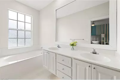 5513 Cove Cir #88, Naples, FL 34119 - Photo 16