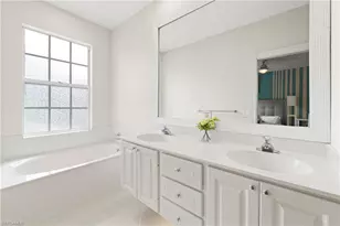5513 Cove Cir, Naples, FL 34119 - Photo 16